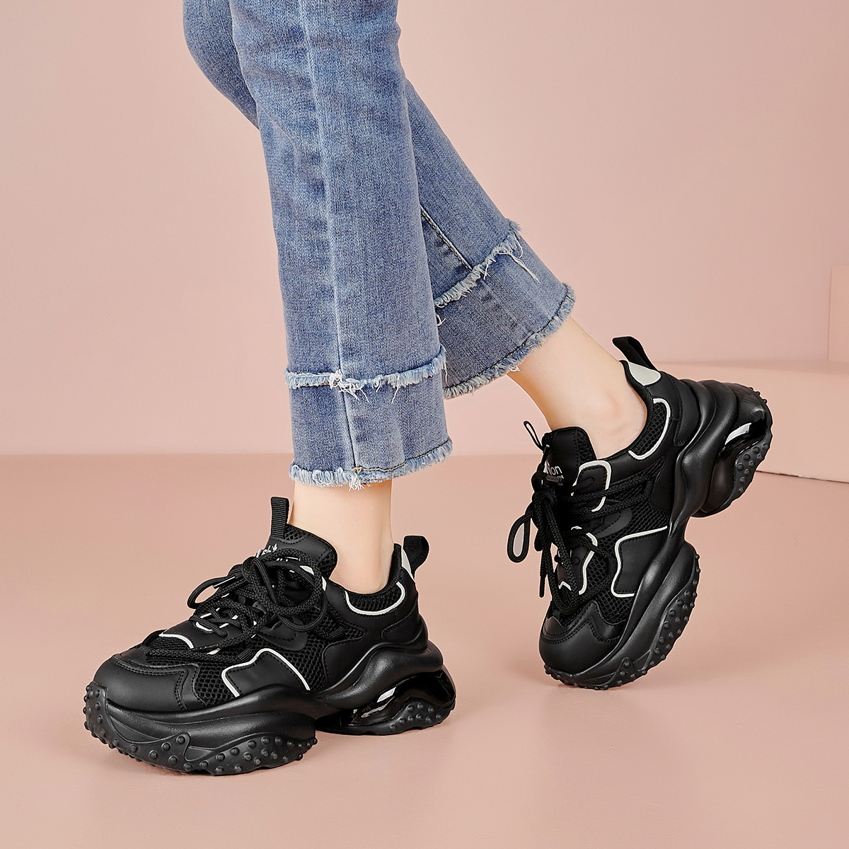 (W) Luiza Barcelos Low Top 'Black and White Fashion Trend' 圖 7