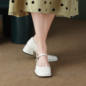 路易莎巴賽洛斯 牛皮 一字帶淺口瑪麗珍高跟鞋 5cm 女款 Details for 路易莎巴賽洛斯 牛皮 一字帶淺口瑪麗珍高跟鞋 5cm 女款