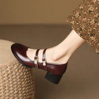 Details for (W) Luiza Barcelos Mary Jane Sepatu Tumit 'Coklat Kemerahan' X900995