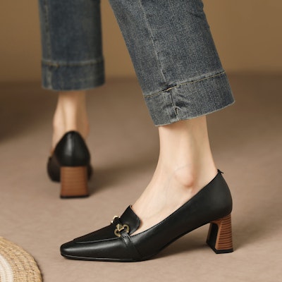 (Women) Luiza Barcelos Pigskin Horsebit Pointed Toe Block Heel 'Black' X900959 Details for (Women) Luiza Barcelos Pigskin Horsebit Pointed Toe Block Heel 'Black' X900959