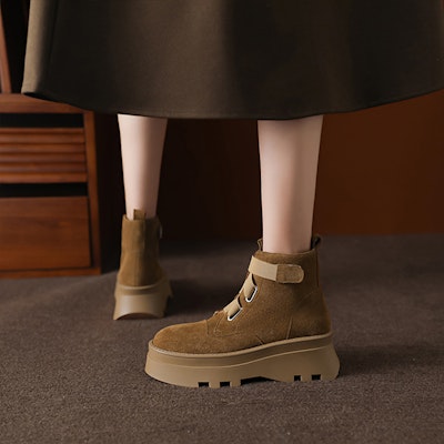 (Women) Luiza Barcelos Platform Martin Boots 'Khaki Comfort' X902035 Lookbook (Women) Luiza Barcelos Platform Martin Boots 'Khaki Comfort' X902035
