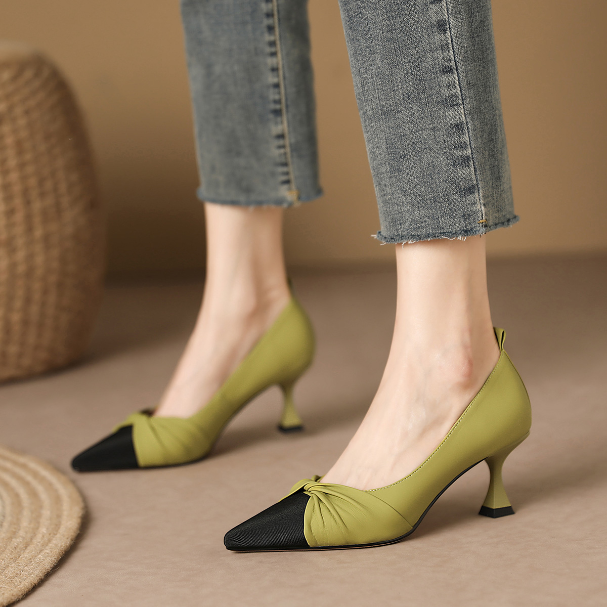 (W) Luiza Barcelos Pointed-Toe High Heels 'Apple Green with Bow Detail' 圖 6
