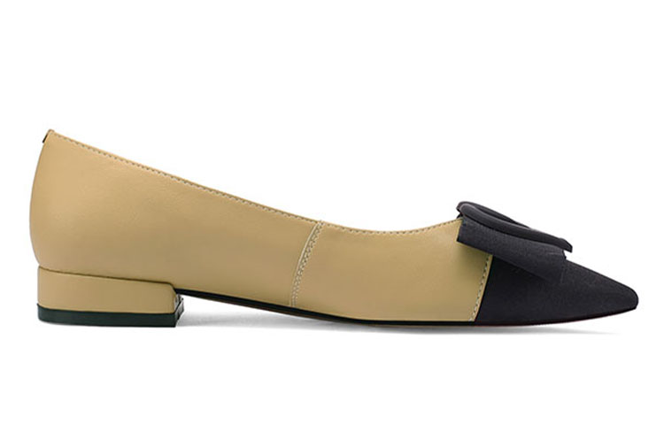 (W) Luiza Barcelos Pointed Toe Buckle Flat 'Apricot Black' 圖 2