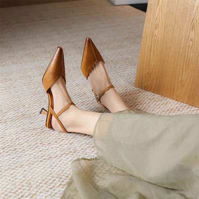 (W) Luiza Barcelos Sepatu Hak Lancip Kulit 'Caramel' XWP1SK0830 Details for (W) Luiza Barcelos Sepatu Hak Lancip Kulit 'Caramel' XWP1SK0830