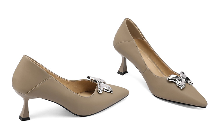 Purchase (W) Luiza Barcelos Stiletto Hujung Runcing 'Khaki Bow' X900973
