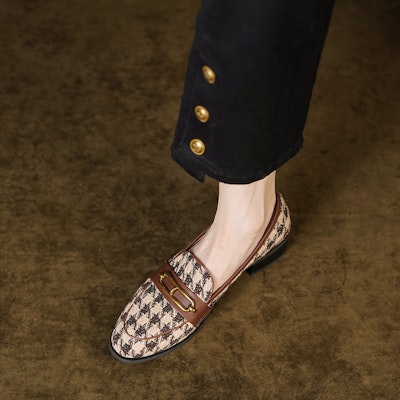 (W) Luiza Barcelos 复古千鸟格厚跟乐福鞋 '棕色' X900987 Shop (W) Luiza Barcelos 复古千鸟格厚跟乐福鞋 '棕色' X900987