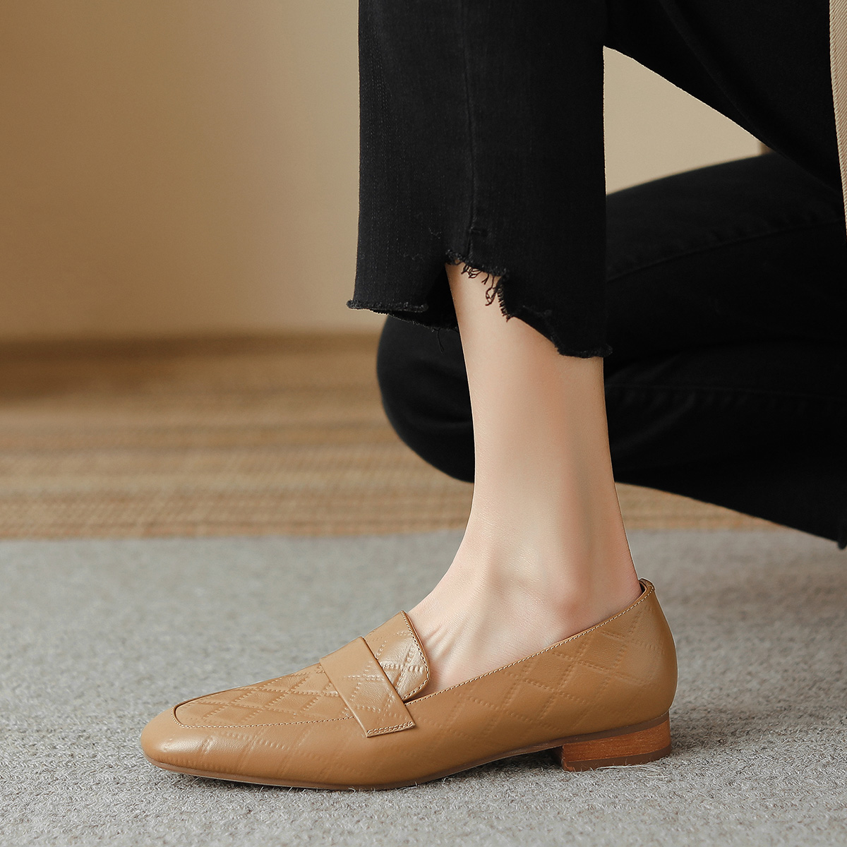 Purchase (W) ルイザ・バッセロス ミルクティー レトロスニーカー X901100