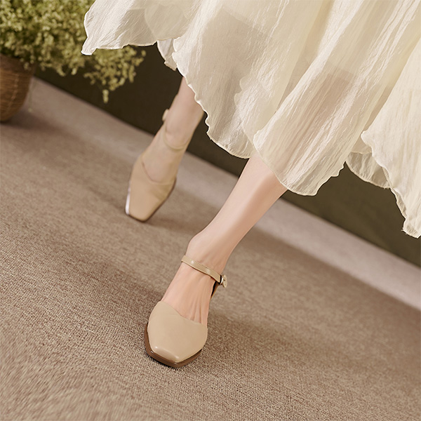 Order (W) Luiza Barcelos Tumit Tebal Runcing Gaya Retro 'Apricot' XWP1SK0626