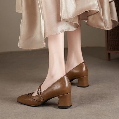 (Women) Luiza Barcelos Retro Pointed Buckle Chunky Heel 'Brown' X901468 Shop (Women) Luiza Barcelos Retro Pointed Buckle Chunky Heel 'Brown' X901468