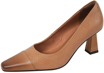 Luiza Barcelos 羊皮革復古尖頭方跟高跟鞋 6.5cm 女款 淺棕色 Lookbook Luiza Barcelos 羊皮革復古尖頭方跟高跟鞋 6.5cm 女款 淺棕色