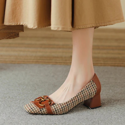 (W) Luiza Barcelos Retro Tassel Houndstooth Chunky Heel 'Karamel' X901018 Details for (W) Luiza Barcelos Retro Tassel Houndstooth Chunky Heel 'Karamel' X901018