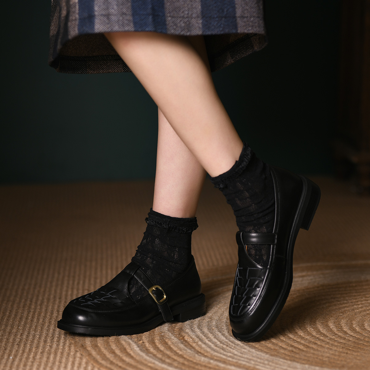 Order (W) Zapatillas Retro de Cuero Tejido Luiza Barcelos 'Moda Casual'. X900583