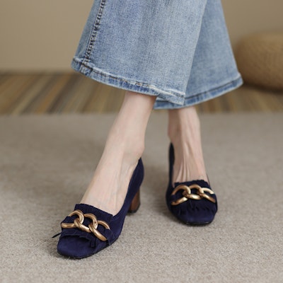 (W) Luiza Barcelos Sepatu Hak Balok 5cm 'Blue Suede' Toe Bulat X900911 Details for (W) Luiza Barcelos Sepatu Hak Balok 5cm 'Blue Suede' Toe Bulat X900911