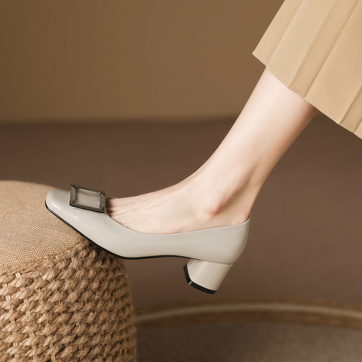 (W) Luiza Barcelos Round Toe Buckle Block Heels 4.5cm 'Cow Patent Leather' 圖 12