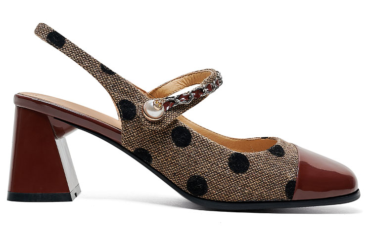 Order (W) Luiza Barcelos Sandale mit Rundzehen und Chunky Heel ''Rötlich Braun'' X901077