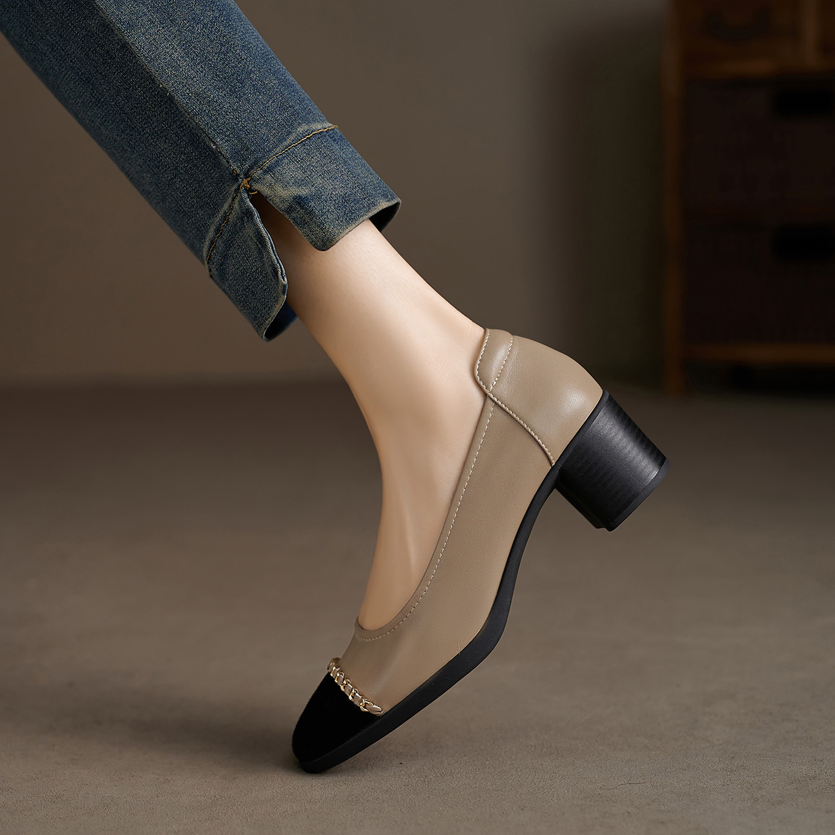 Lookbook (Women) Luiza Barcelos Round Toe Slip-On Chunky Heel 'Grey Black' X901981