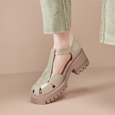 (Women) Luiza Barcelos Round Toe Woven Buckle Chunky Heel Sandals 'Apricot' X901312 Details for (Women) Luiza Barcelos Round Toe Woven Buckle Chunky Heel Sandals 'Apricot' X901312