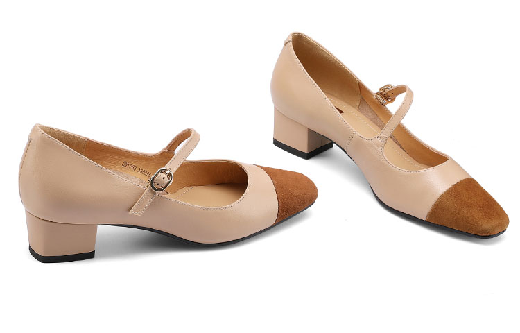 Shop (W) Luiza Barcelos 凉鞋 '杏仁焦糖' X900967