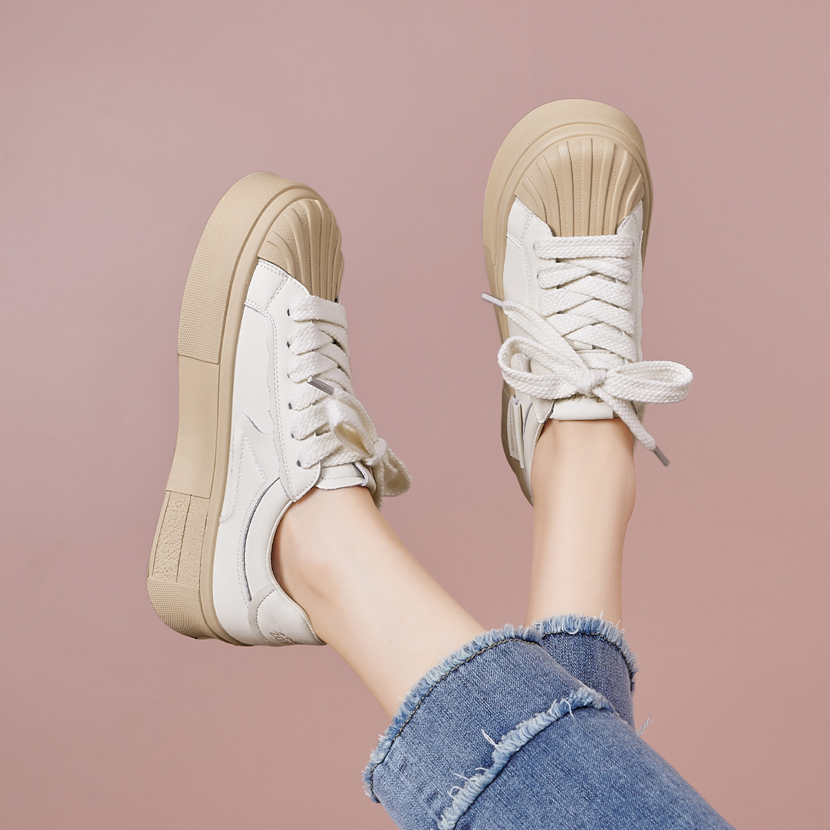 Details for (W) ルイザ・バルセロス 厚底シェルレースアップスニーカー (ベージュブラウン) XWP1SK0972