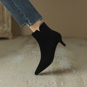 (W) 루이자 바르셀로스 블랙 스웨이드 숏부츠 (Luiza Barselloseu Beullaek Seuweideu Syosbutseu) X902149 6