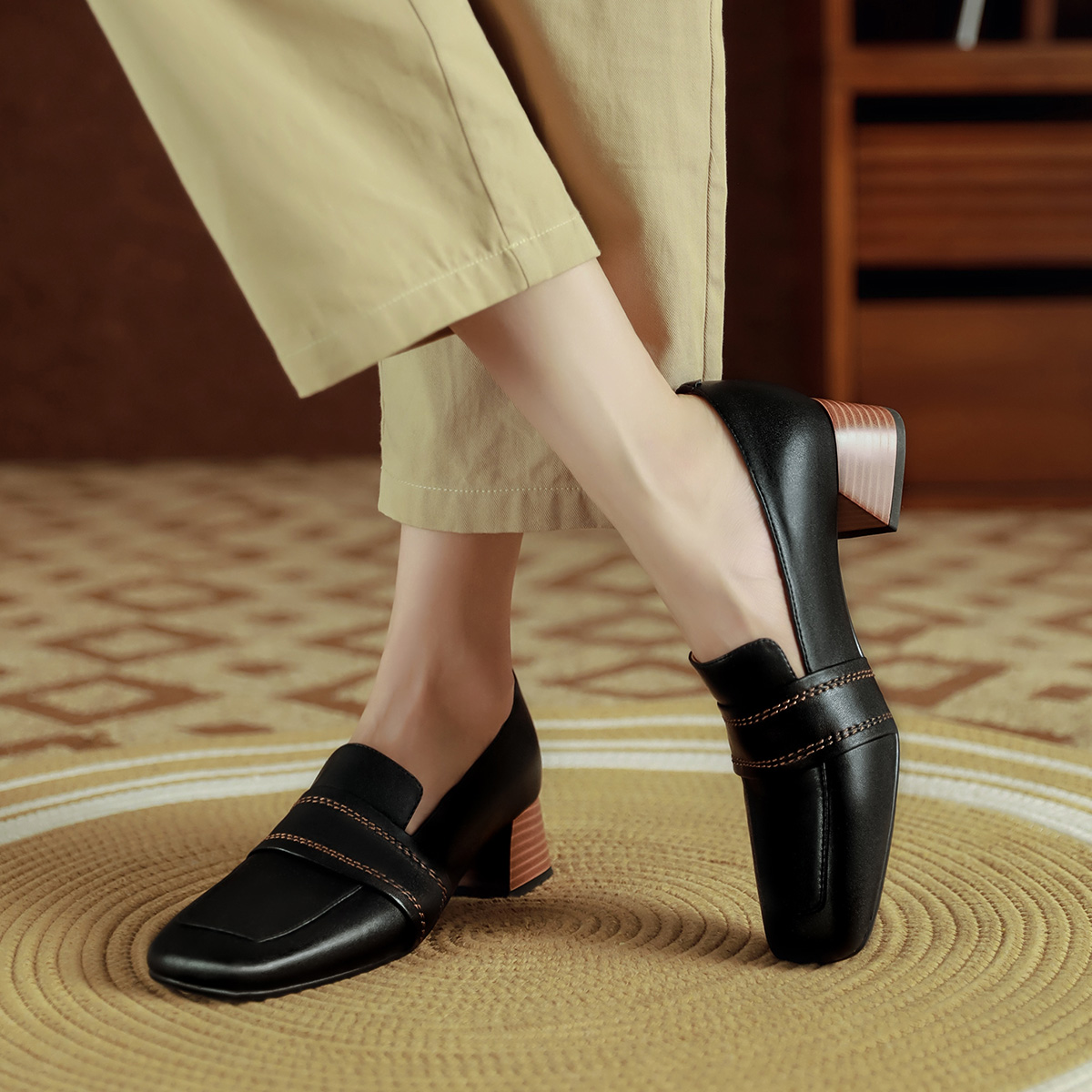 Shop (Women) Luiza Barcelos Square Toe Retro Chunky Heel 'Black' X901897