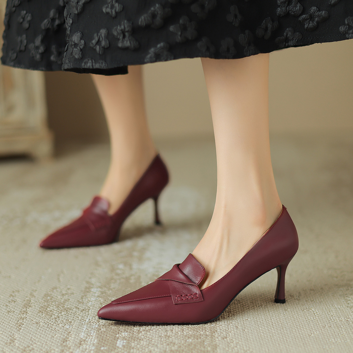 Lookbook (Women) Luiza Barcelos Stiletto 'Burgundy Elegance' X901892