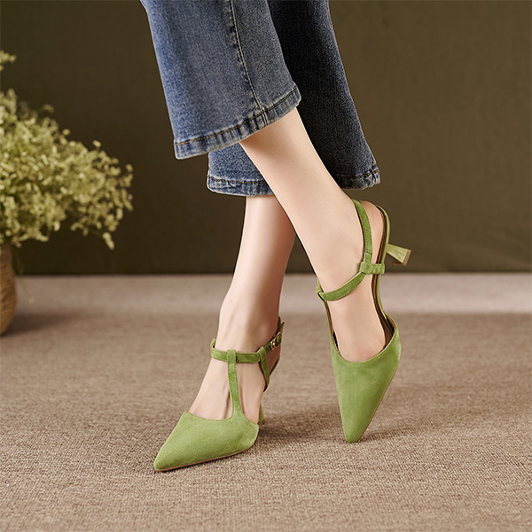 Shop Luiza Barcelos 皮革 時尚尖頭搭扣 細跟高跟鞋 7公分 女款 草綠色