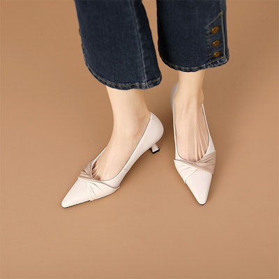 (W) Luiza Barcelos Sepatu Hak Stiletto 'Beige' XWP1SK0188 Order (W) Luiza Barcelos Sepatu Hak Stiletto 'Beige' XWP1SK0188