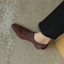Sizing (W) Luiza Barcelos Tacones Altos de Punta Afilada de Terciopelo 'Taupe Wedge' X901898