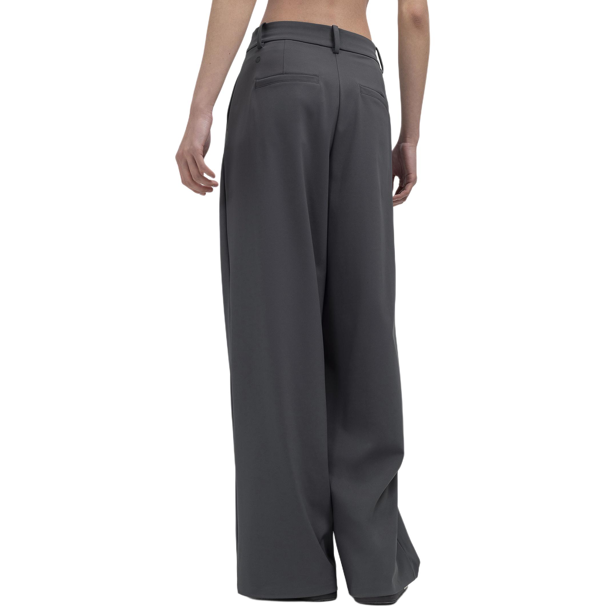 Lookbook (W) 룰루레몬 럭스트림™ 하이웨이스트 릴렉스핏 스트레치 팬츠 31.5''''. LW5HKNS