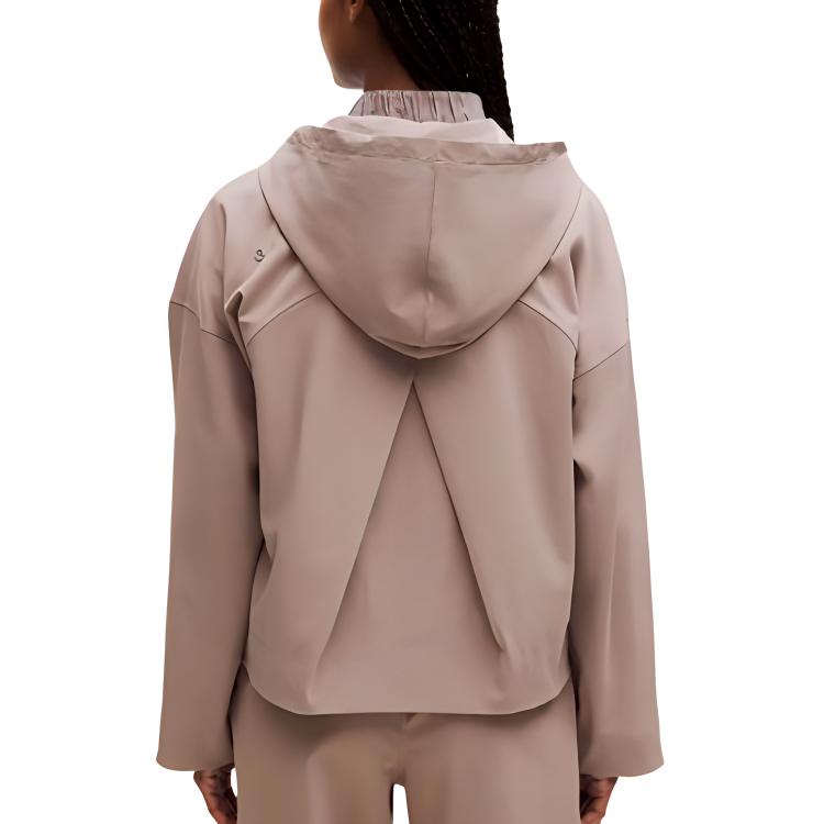 Lookbook (W) Lululemon 折褶款FW24双面绒内衬连帽拉链夹克. LW3INXS