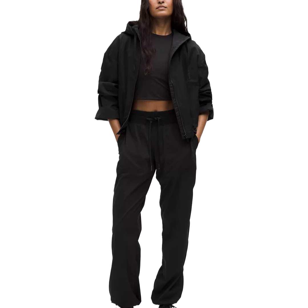 Order (W) Chaqueta Lululemon Impermeable a Prueba de Viento con Capucha Corta. LW4CJ4S