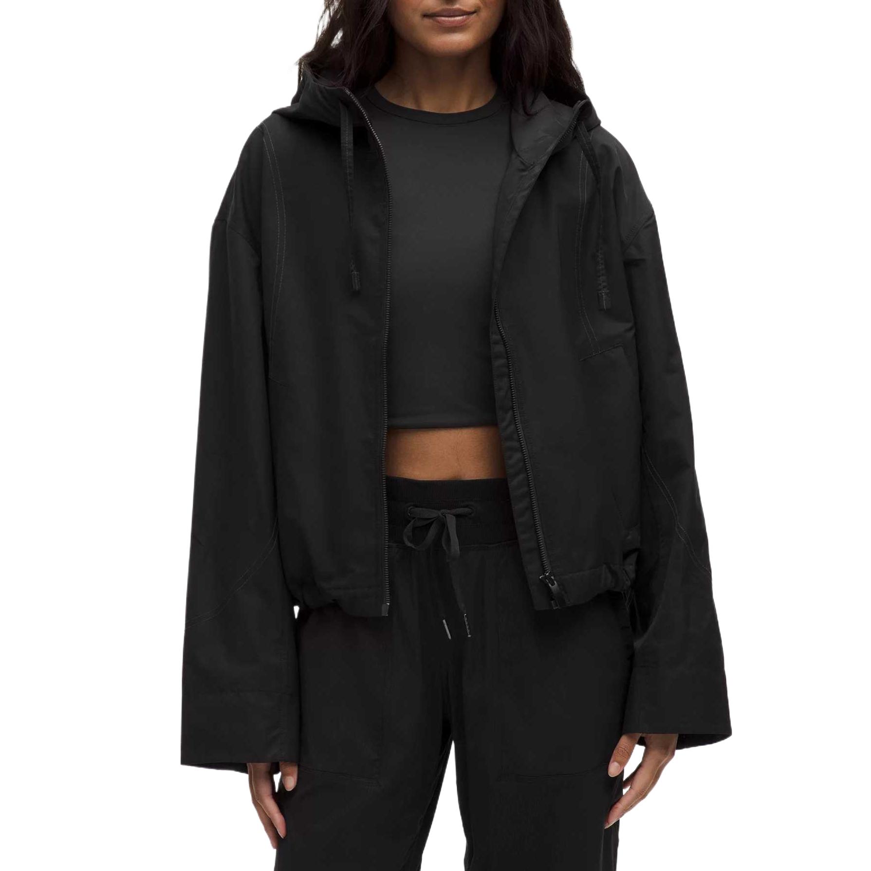 Lookbook (W) Chaqueta Lululemon Impermeable a Prueba de Viento con Capucha Corta. LW4CJ4S