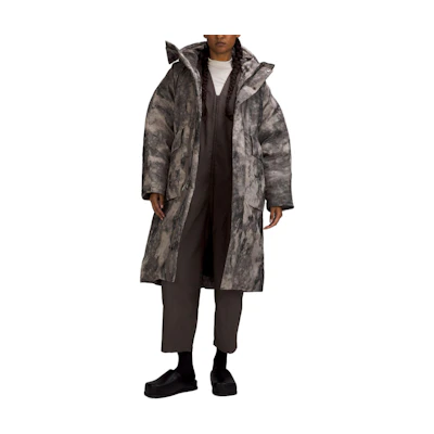 (Women) Lululemon LAB Tie-Dye Down-Fill Hooded Long Jacket Phantom Jacquard Brown. LW4BXAS