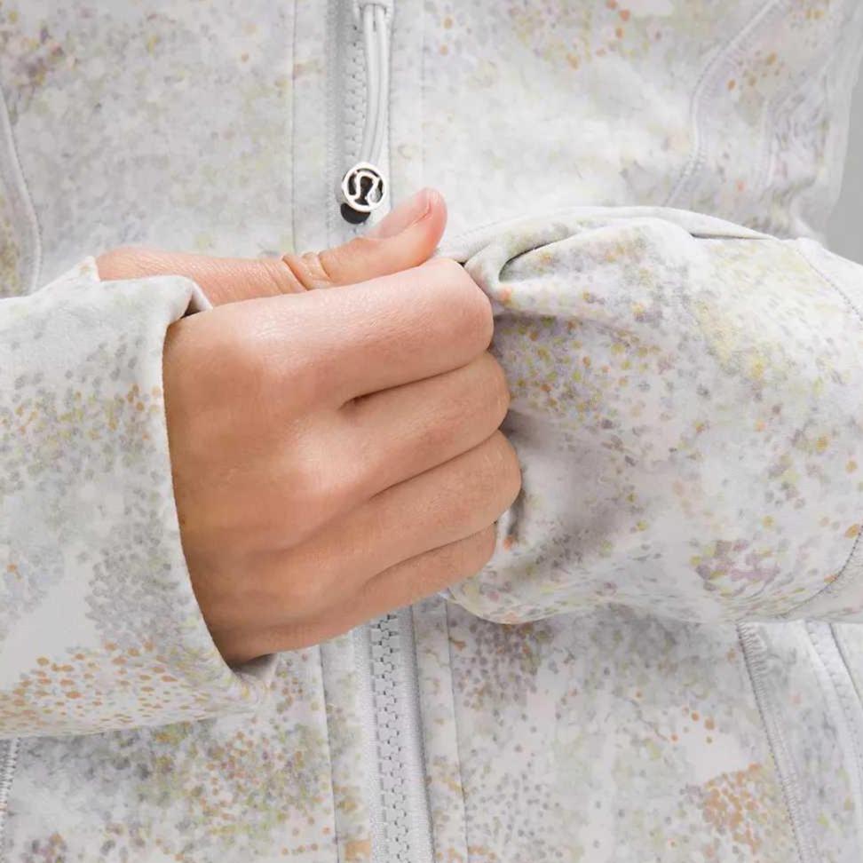 (Women) Lululemon Lightweight Breathable Sweat-Wicking Floral Mesh Jacket LW3HWCS 圖 6