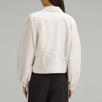Sizing (Women) Lululemon Logo Charm Solid Color Relaxed Fit Long Sleeve Jacket LW3HURS