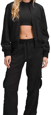 (W) Lululemon 雙面防水透氣保暖外套 LW4CGQS Lookbook (W) Lululemon 雙面防水透氣保暖外套 LW4CGQS