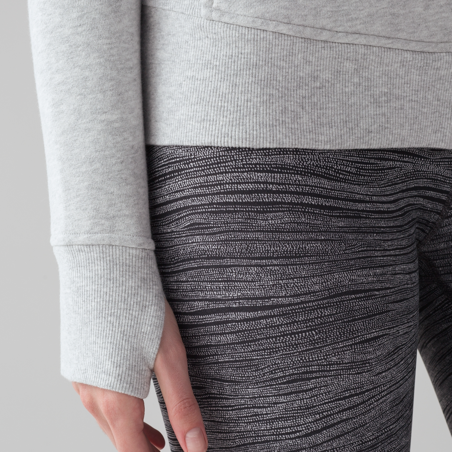 Sizing (W) Lululemon Scuba 素色休閒連帽長袖外套 LW4AFPS