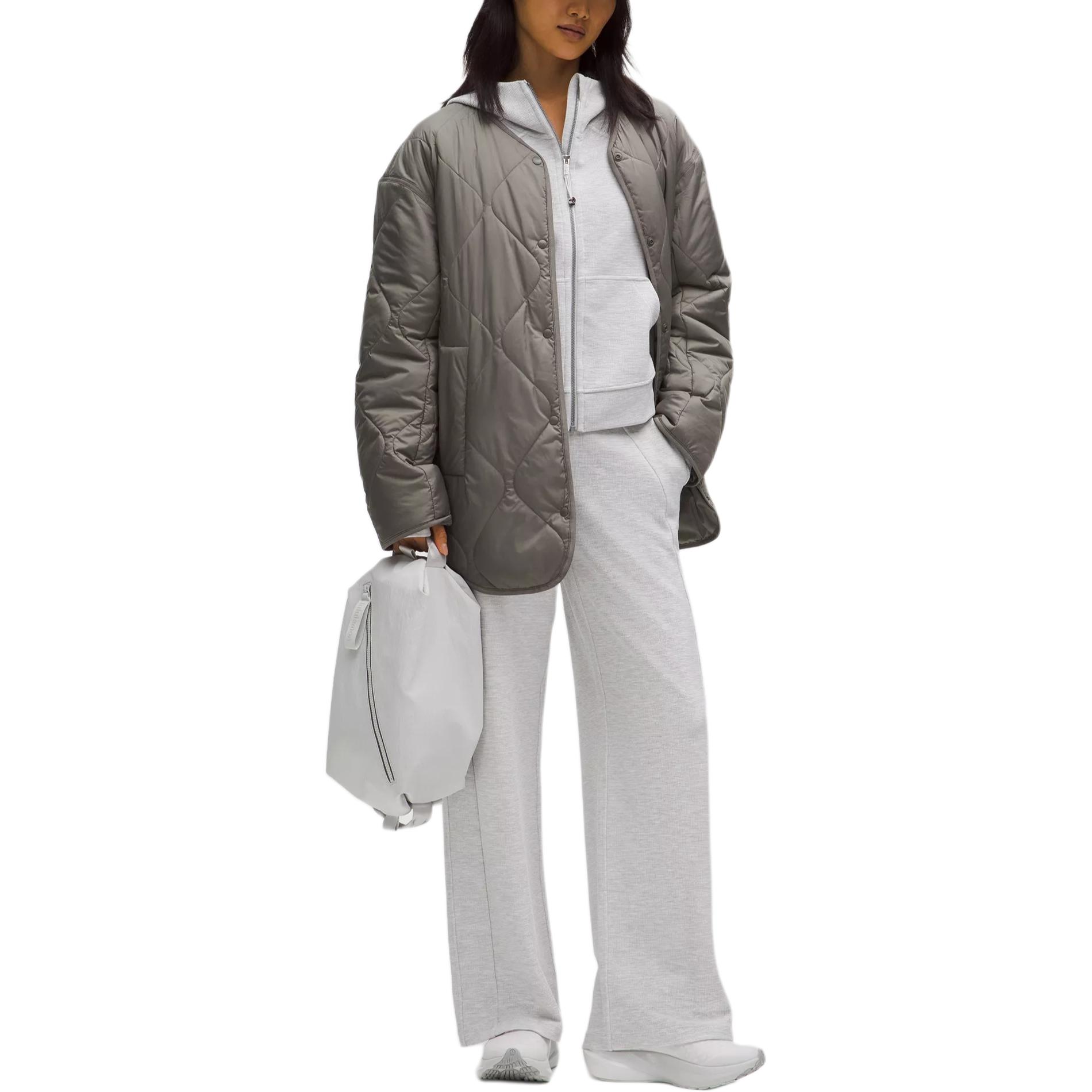 Lookbook (W) Lululemon女款松紧中腰宽腿运动裤 - 浮雕纹理设计。 LW5ID6A