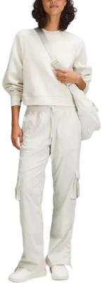 (W) Lululemon 女款Scuba寬鬆短版上衣 - 休閒柔軟款式 LW3HX5S Shop (W) Lululemon 女款Scuba寬鬆短版上衣 - 休閒柔軟款式 LW3HX5S