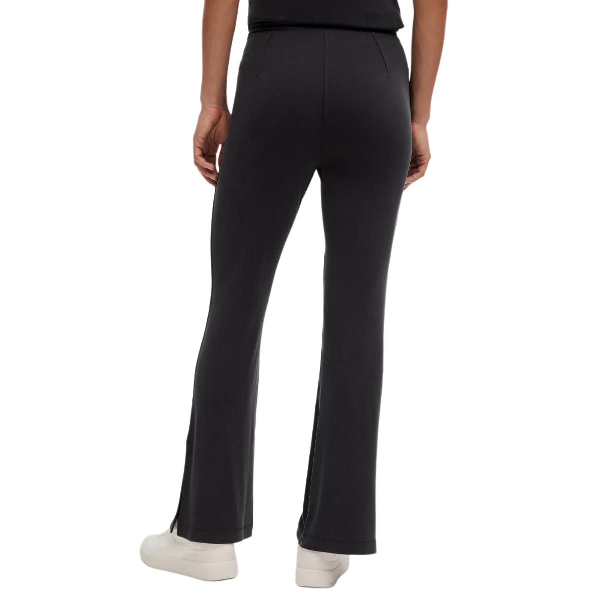 Sizing (W) Lululemon Softstreme 高彈力輕便喇叭休閒褲 LW5HBFA