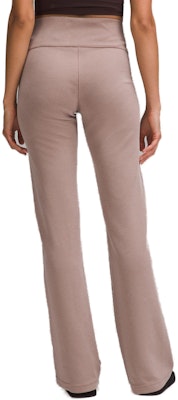 (W) Lululemon Softstreme透氣柔軟喇叭褲-無拉鍊純色設計。 LW5GVKS 1