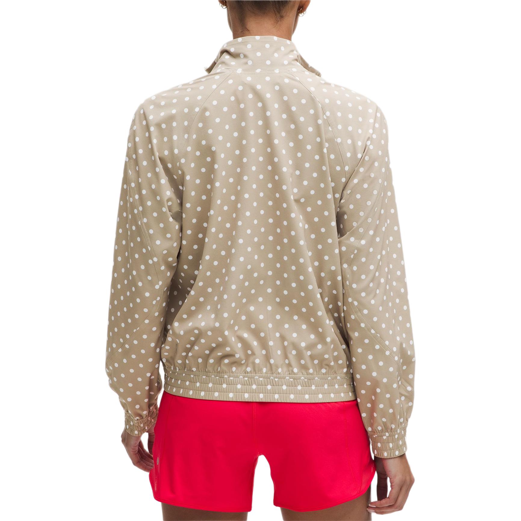 Lookbook (W) Lululemon Jaket Cepat Kering Loose Fit Coklat Oak Polka Dot Putih LW3IUDS