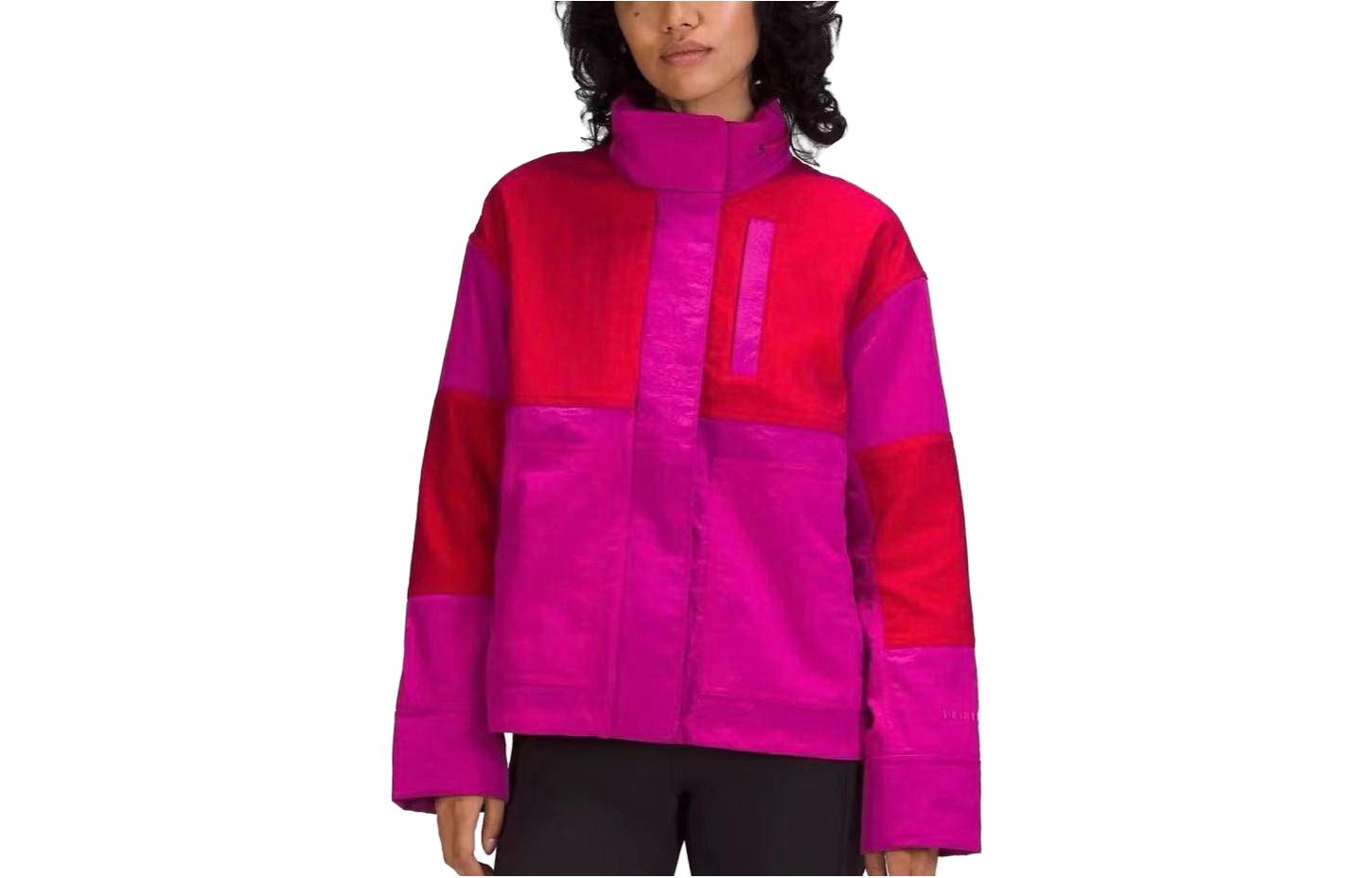 Shop (W) Lululemon 防水Glyde™面料可收纳连帽夹克 LW4BOOS