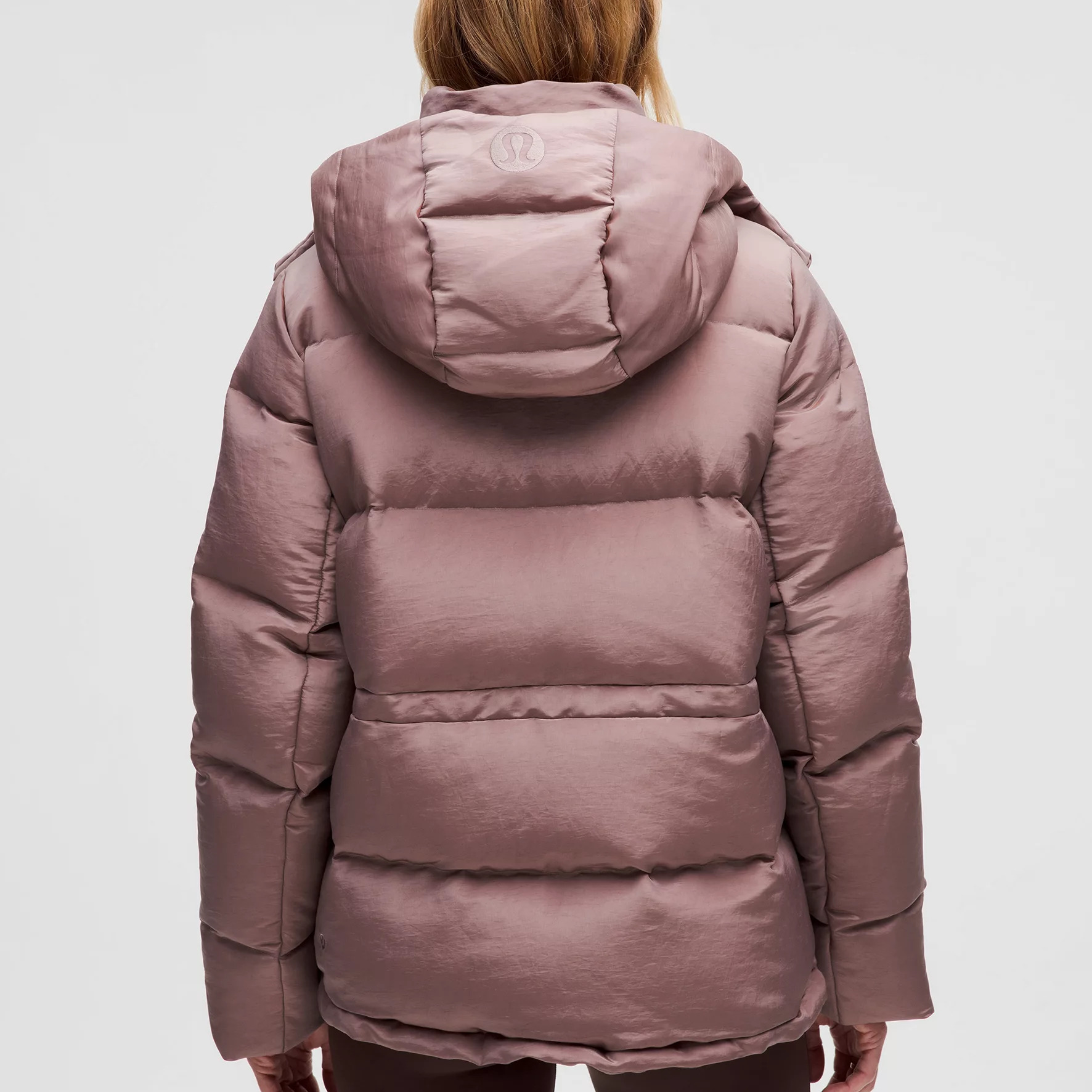 Details for (W) Lululemon Wunder Puff Chaqueta de Plumón 600 con Capucha Desmontable. LW4CI2S