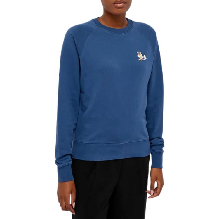 Shop (W) 메종 키츠네 FW22 여성용 블루 크루넥 폭스 패치 스웨트셔츠 JW00319KM0001-P468