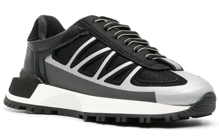 Lookbook (W) Maison Margiela 50-50 黑色时尚带低帮皮鞋 S58WS0217P5064H9407