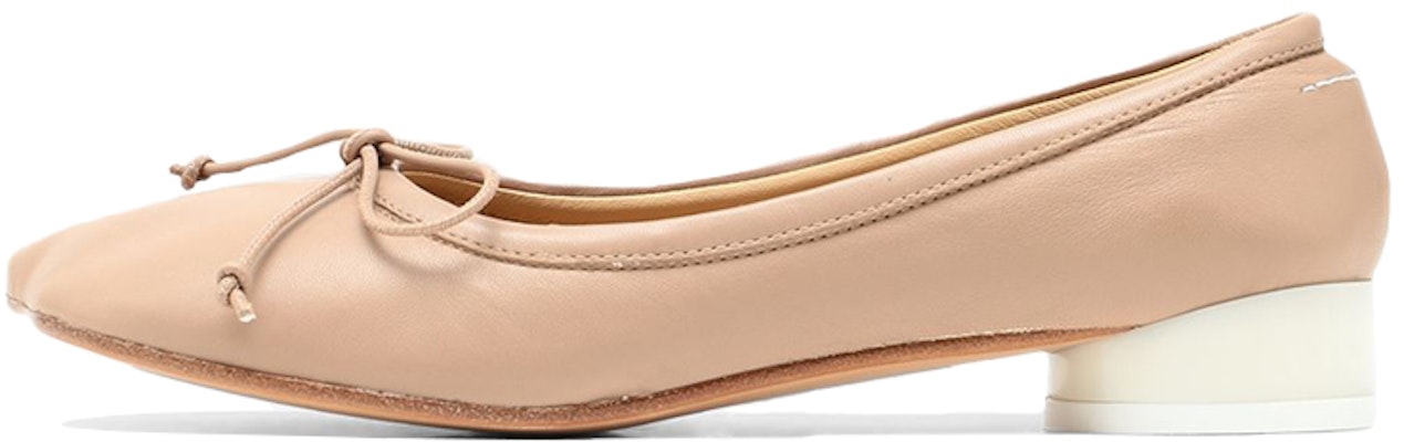 (W) Maison Margiela 6 'Sepatu Flat Balet Elegan Warna Pink Nude' S59WZ0077PR331T4114 Buy (W) Maison Margiela 6 'Sepatu Flat Balet Elegan Warna Pink Nude' S59WZ0077PR331T4114