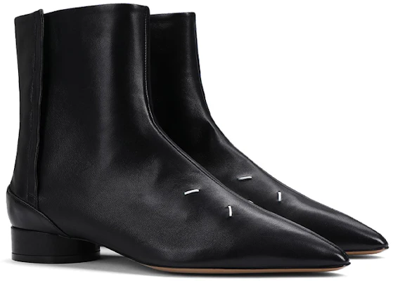 Maison Margiela 皮革 時尚百搭休閒短靴 女款 黑色 Shop Maison Margiela 皮革 時尚百搭休閒短靴 女款 黑色