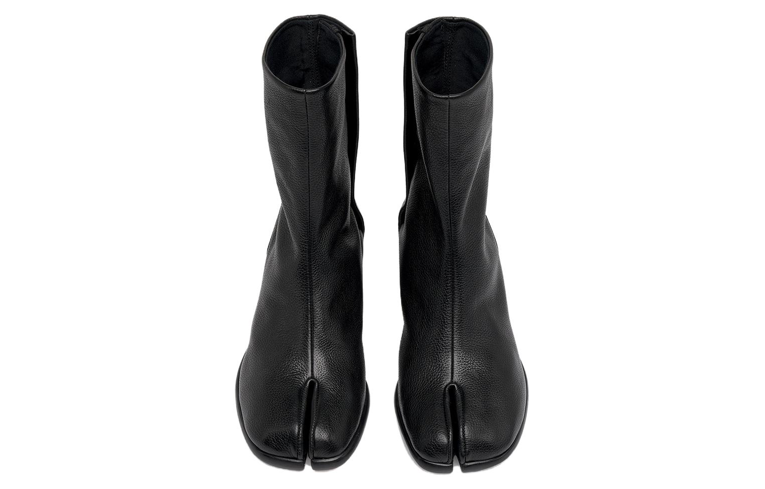 Shop (W) Maison Margiela 黑色皮革短靴 S39WU0202P4486T8013
